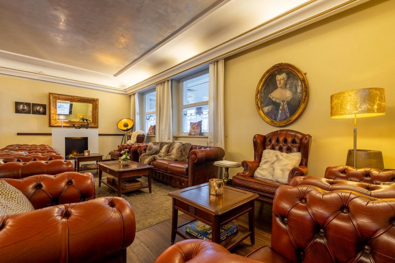 Jagdschloss Hotel Niederwald ฮูเดสไฮม์ แอม ไฮน์ ภายนอก รูปภาพ