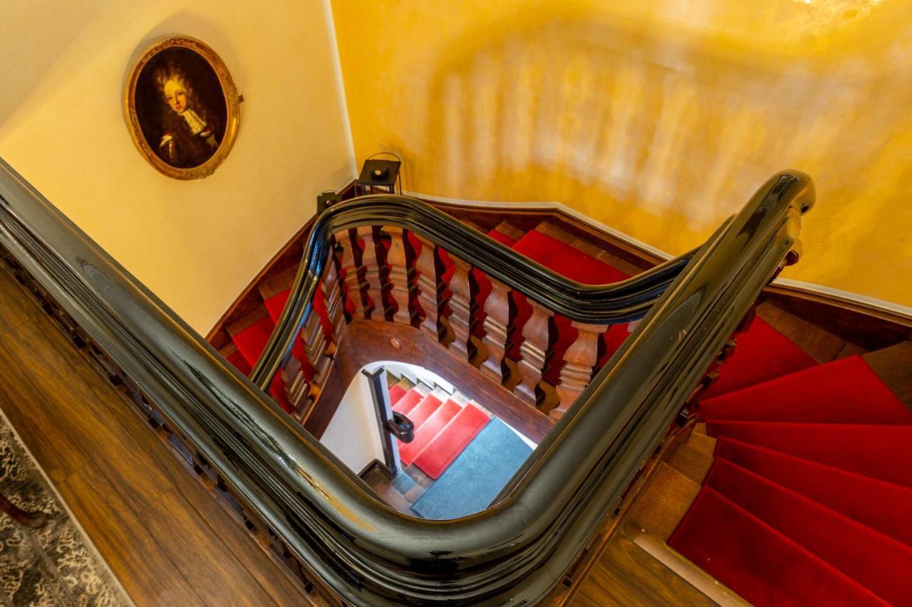 Jagdschloss Hotel Niederwald ฮูเดสไฮม์ แอม ไฮน์ ภายนอก รูปภาพ