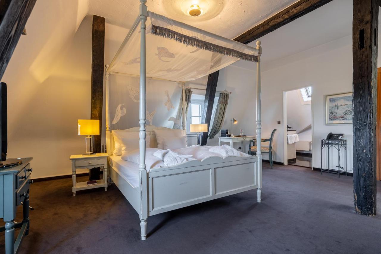Jagdschloss Hotel Niederwald ฮูเดสไฮม์ แอม ไฮน์ ภายนอก รูปภาพ