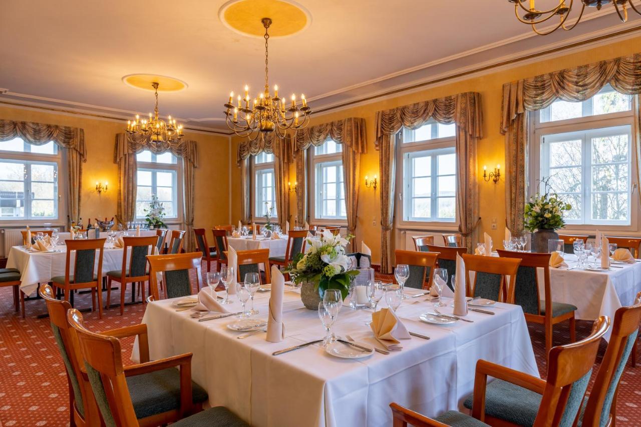 Jagdschloss Hotel Niederwald ฮูเดสไฮม์ แอม ไฮน์ ภายนอก รูปภาพ